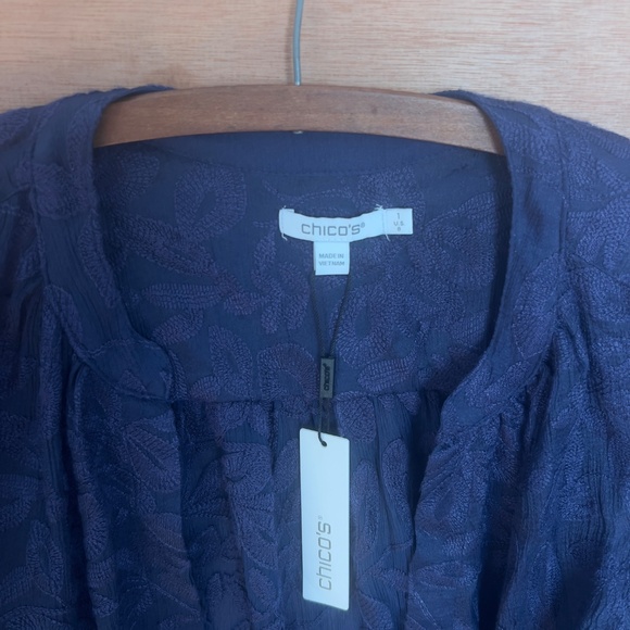 NWT Chico's embroidered button blouse sz 1 US 8 medieval blue puff sleeve sheer - Picture 2 of 7